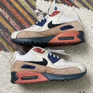 Nike Air Max Men’s 6/Woman’s 8